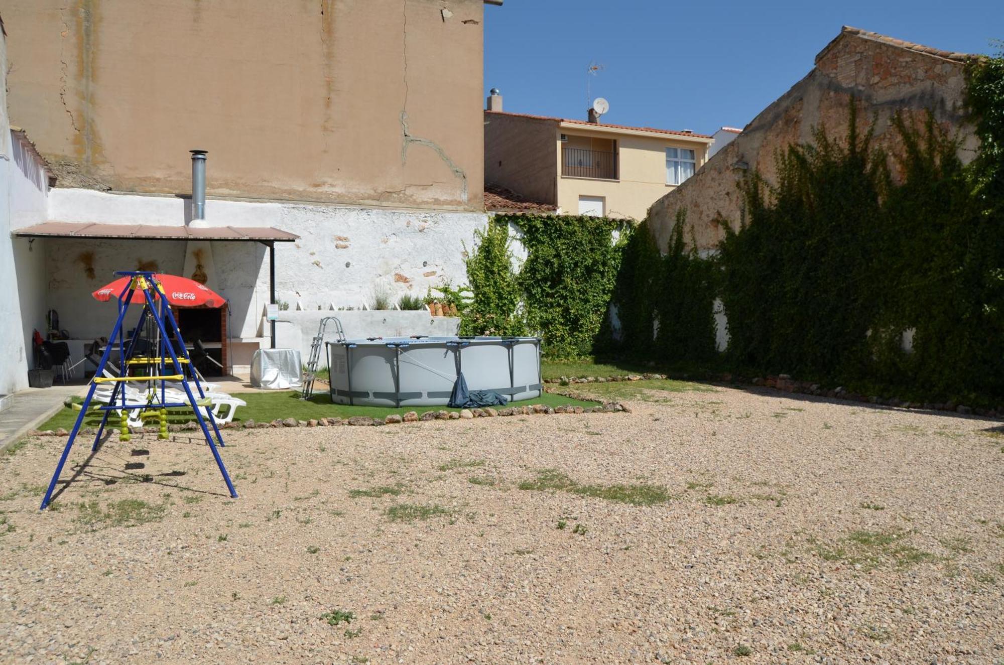 Campillo de Altobuey La Antigua, Casa Centrica, Amplio Patio, Piscina Y Barbacoaヴィラ エクステリア 写真